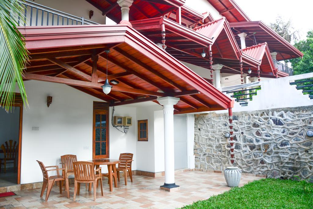 Villa Shanaya Hikkaduwa Exterior foto